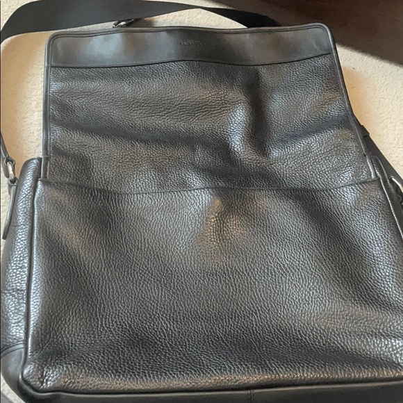 Men’s Coach messenger bag - Picture 8 of 9